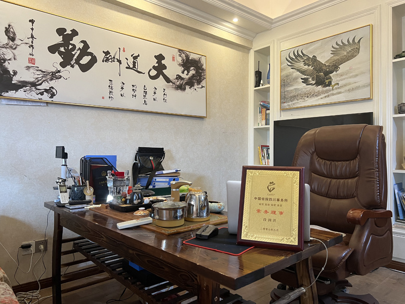 八公山区取证公司解析婚内出轨对家庭的影响